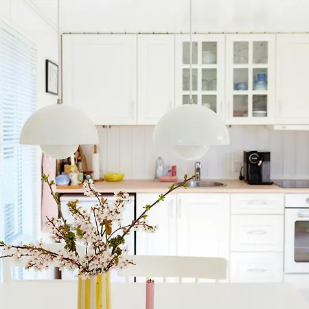 Classic House 100 Meters To The