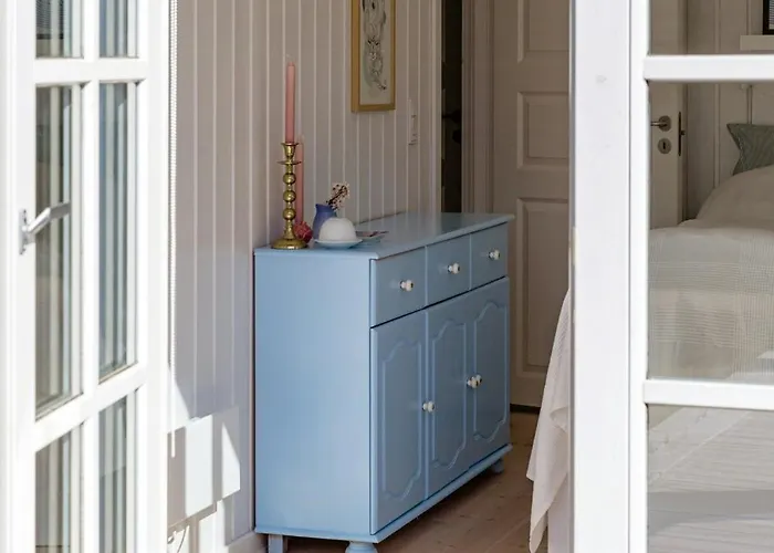 Classic House 100 Meters To The Holiday home *